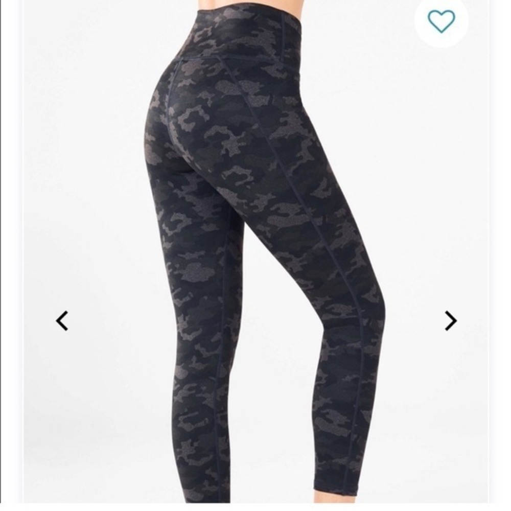 Athleta camo leggings